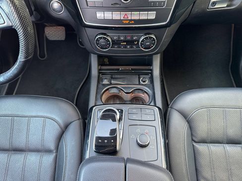 Used 2019 Mercedes-Benz GLS 450 4MATIC image 11