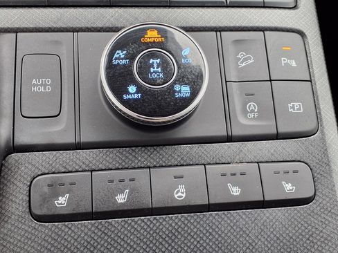 Used 2023 Hyundai Palisade Limited AWD/4WD image 10