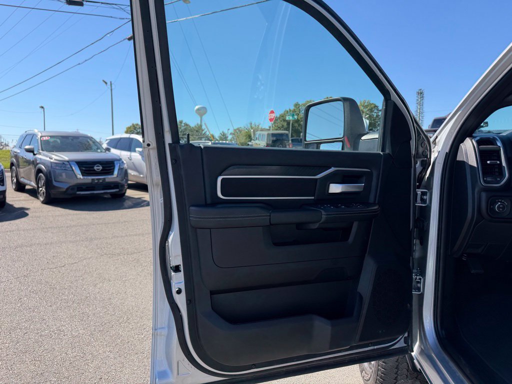 Used 2026 RAM 2500 Big Horn AWD/4WD image 13