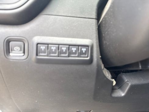 Used 2023 GMC Sierra 3500 Pro AWD/4WD image 13