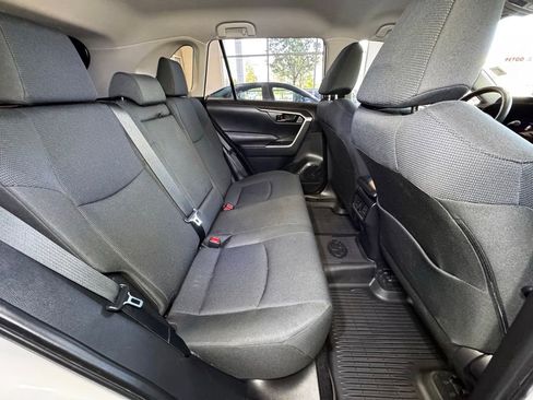 Used 2023 Toyota RAV4 LE AWD/4WD image 52