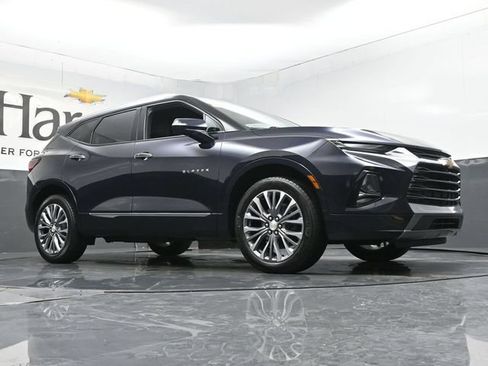 Used 2021 Chevrolet Blazer Premier FWD image 2