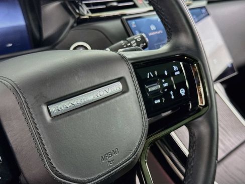 Used 2025 Land Rover Range Rover Velar Dynamic SE AWD/4WD image 19