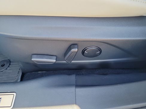 Certified 2022 Ford Mustang Mach-E Premium AWD/4WD image 26
