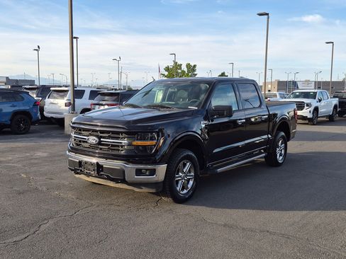 Used 2025 Ford F150 XLT w/ Equipment Group 301A Standard AWD/4WD image 11