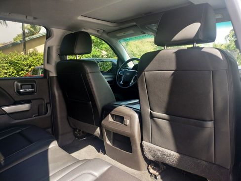 Used 2017 Chevrolet Silverado 1500 LTZ Z71 w/ Redline Edition image 19