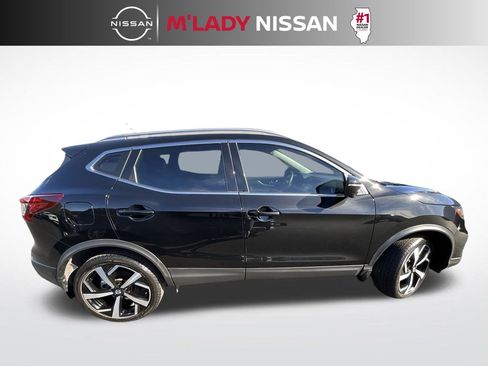 Certified 2022 Nissan Rogue Sport SL image 4