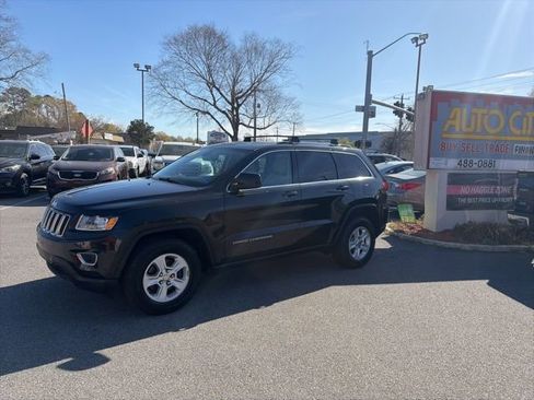 Used 2014 Jeep Grand Cherokee Laredo w/ Quick Order Package 23E image 26