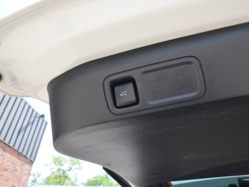 Used 2022 Ford Expedition XLT AWD/4WD image 58