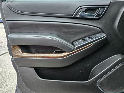 Used 2017 Chevrolet Tahoe LS w/ All-Season Package image 12