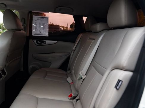 Used 2020 Nissan Rogue Sport SL w/ Premium Package FWD image 21
