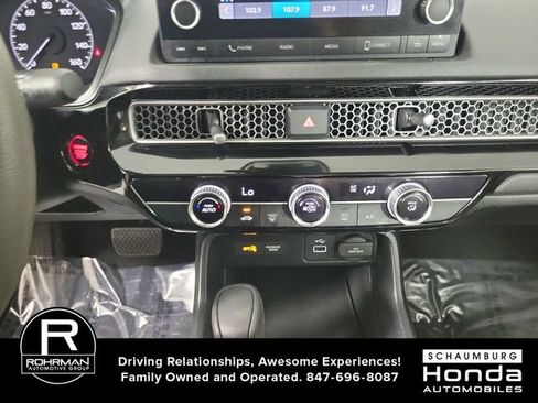 Used 2023 Honda Civic LX image 9