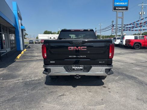 Used 2025 GMC Sierra 1500 SLT RWD image 5