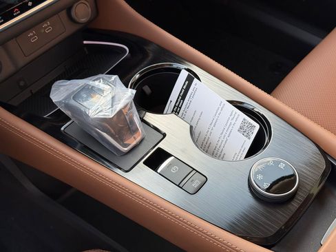 New 2026 Nissan Rogue Platinum w/ Platinum Premium Package image 10