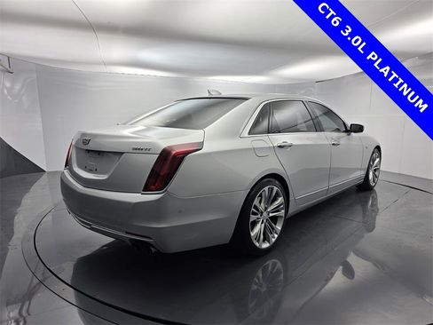 Used 2018 Cadillac CT6 Platinum image 4