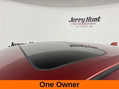 Used 2019 Honda Civic EX image 3