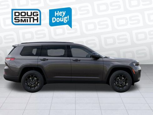 New 2026 Jeep Grand Cherokee L 4WD image 21