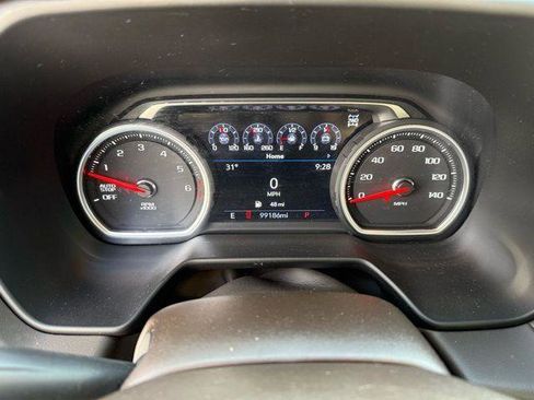 Used 2021 Chevrolet Tahoe Z71 w/ Z71 Off-Road Package image 44