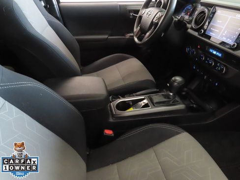 Used 2023 Toyota Tacoma TRD Sport w/ Technology Package image 26