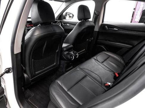 Used 2019 Alfa Romeo Stelvio w/ Nero Edizione RWD image 51