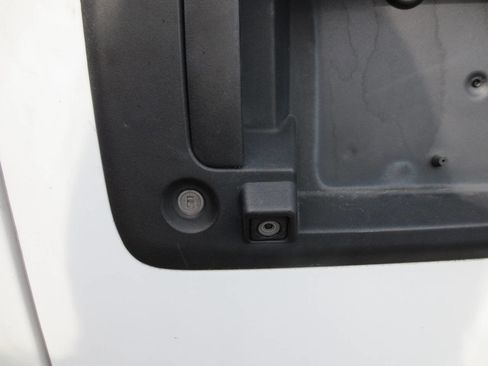 Used 2019 Chevrolet Express 2500 w/ Driver Convenience Package image 10