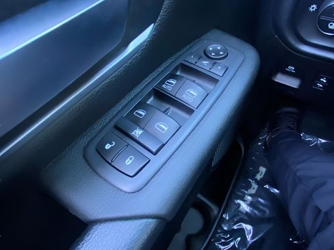 Used 2020 RAM 1500 Big Horn image 21