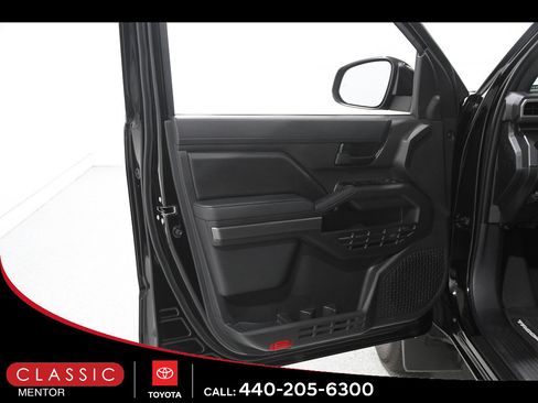 Certified 2026 Toyota Tacoma SR5 AWD/4WD image 4