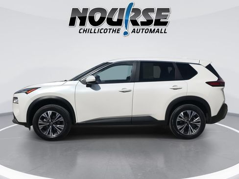 Used 2023 Nissan Rogue SV AWD/4WD image 5