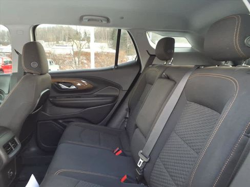 Used 2020 GMC Terrain SLE image 9