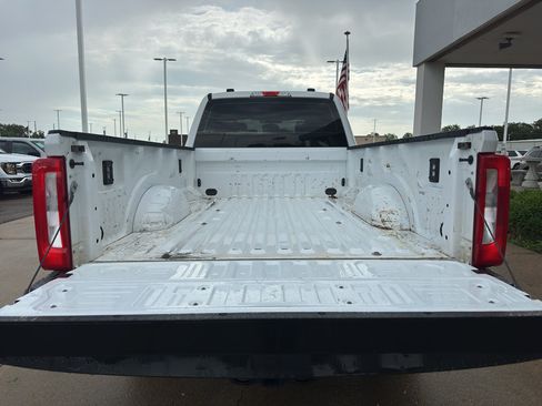 Used 2024 Ford F250 XL w/ FX4 Off-Road Package AWD/4WD image 9
