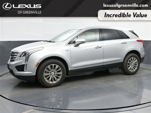 Used 2017 Cadillac XT5 Luxury w/ Driver Awareness Package image 4