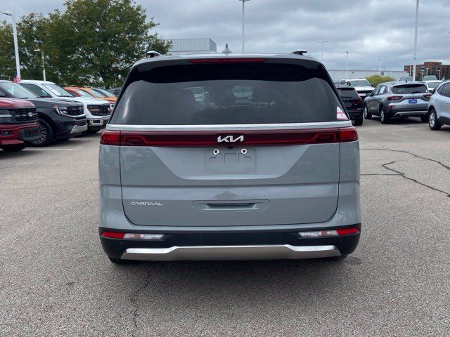Used 2024 Kia Carnival SX Prestige FWD image 6