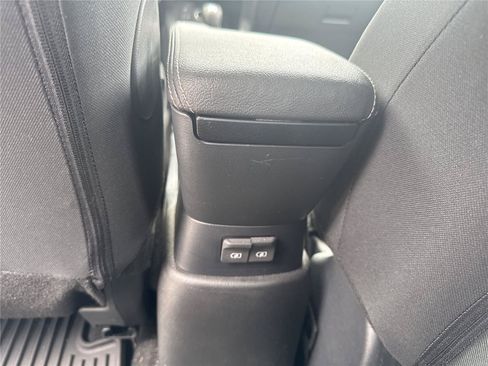 Used 2024 Nissan Kicks S FWD image 31