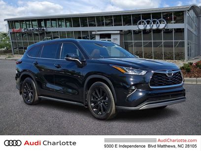 Used 2025 Toyota Highlander Platinum