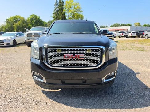 Used 2016 GMC Yukon Denali w/ Open Road Package AWD/4WD image 2