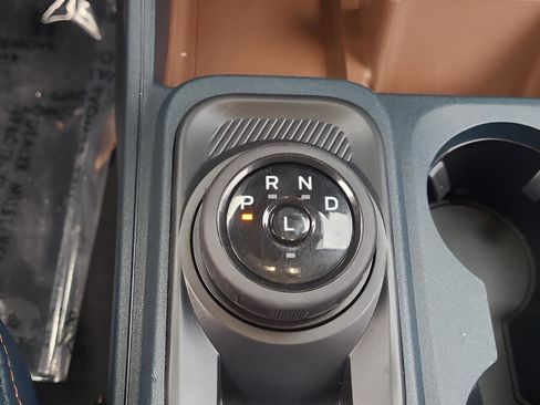 Used 2023 Ford Maverick Lariat w/ Equipment Group 500A Standard image 17