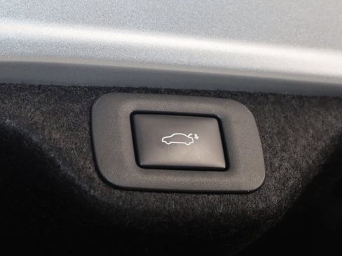 Used 2024 Lexus ES 300h F Sport w/ Accessory Package (Z2) image 54