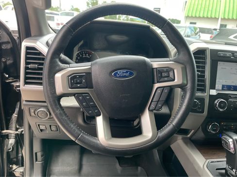 Used 2020 Ford F150 Lariat w/ Equipment Group 501A Mid AWD/4WD image 25