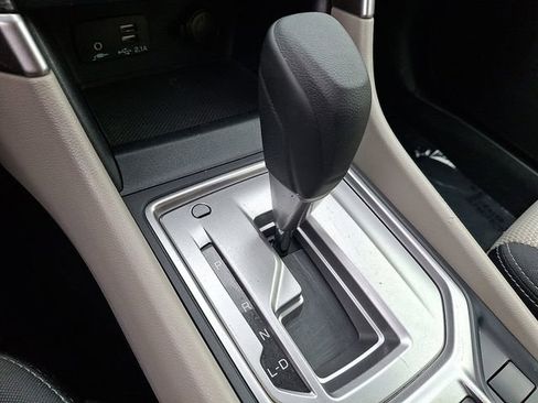 Used 2021 Subaru Forester image 14