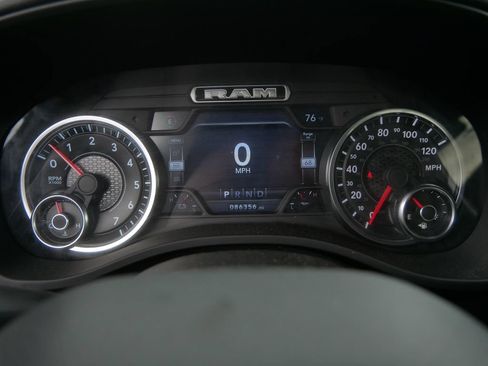 Used 2019 RAM 1500 Big Horn AWD/4WD image 29