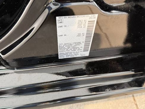 Used 2025 Nissan Altima 2.5 SV FWD image 23