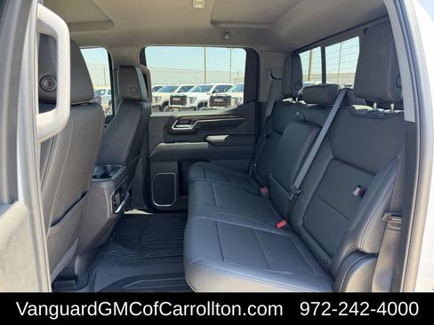 New 2026 GMC Sierra 1500 SLT AWD/4WD image 22