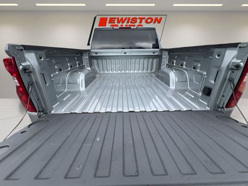 New 2026 Chevrolet Silverado 1500 LT image 24