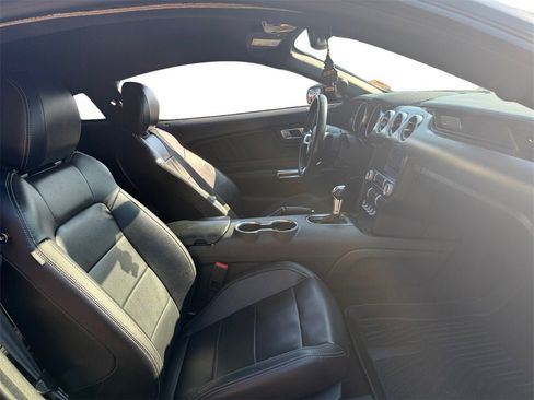 Used 2023 Ford Mustang Premium image 15