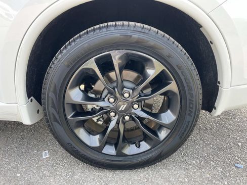 Used 2023 Dodge Durango R/T RWD image 11
