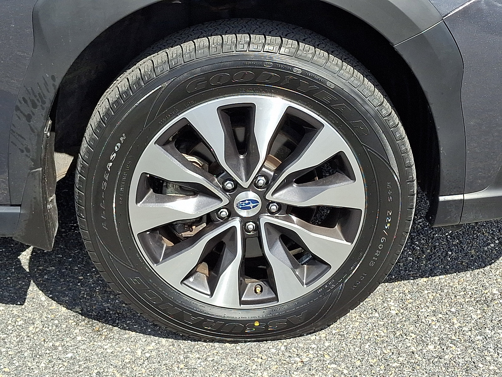 Used 2023 Subaru Outback Limited AWD/4WD image 9