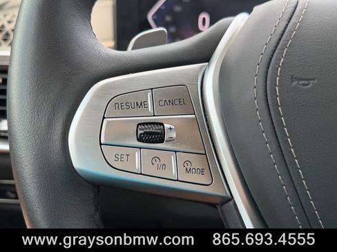 Used 2026 BMW X7 xDrive40i AWD/4WD image 29