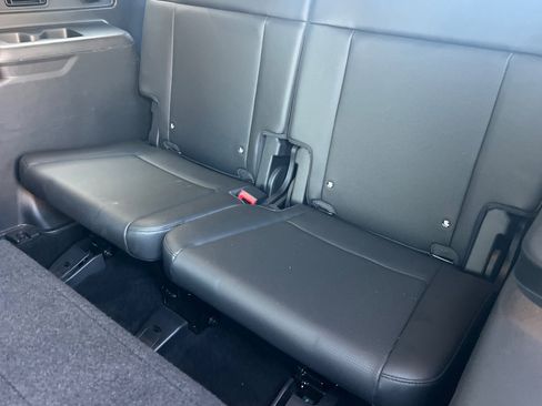 Used 2024 Hyundai Santa Fe Limited image 16