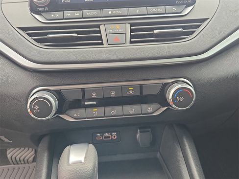 Certified 2025 Nissan Altima 2.5 S image 20