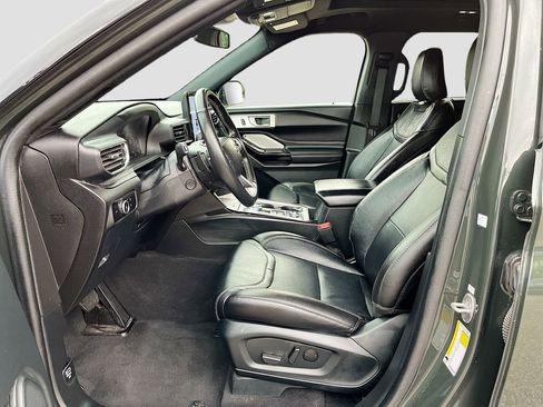 Used 2023 Ford Explorer ST w/ Equipment Group 401A AWD/4WD image 22